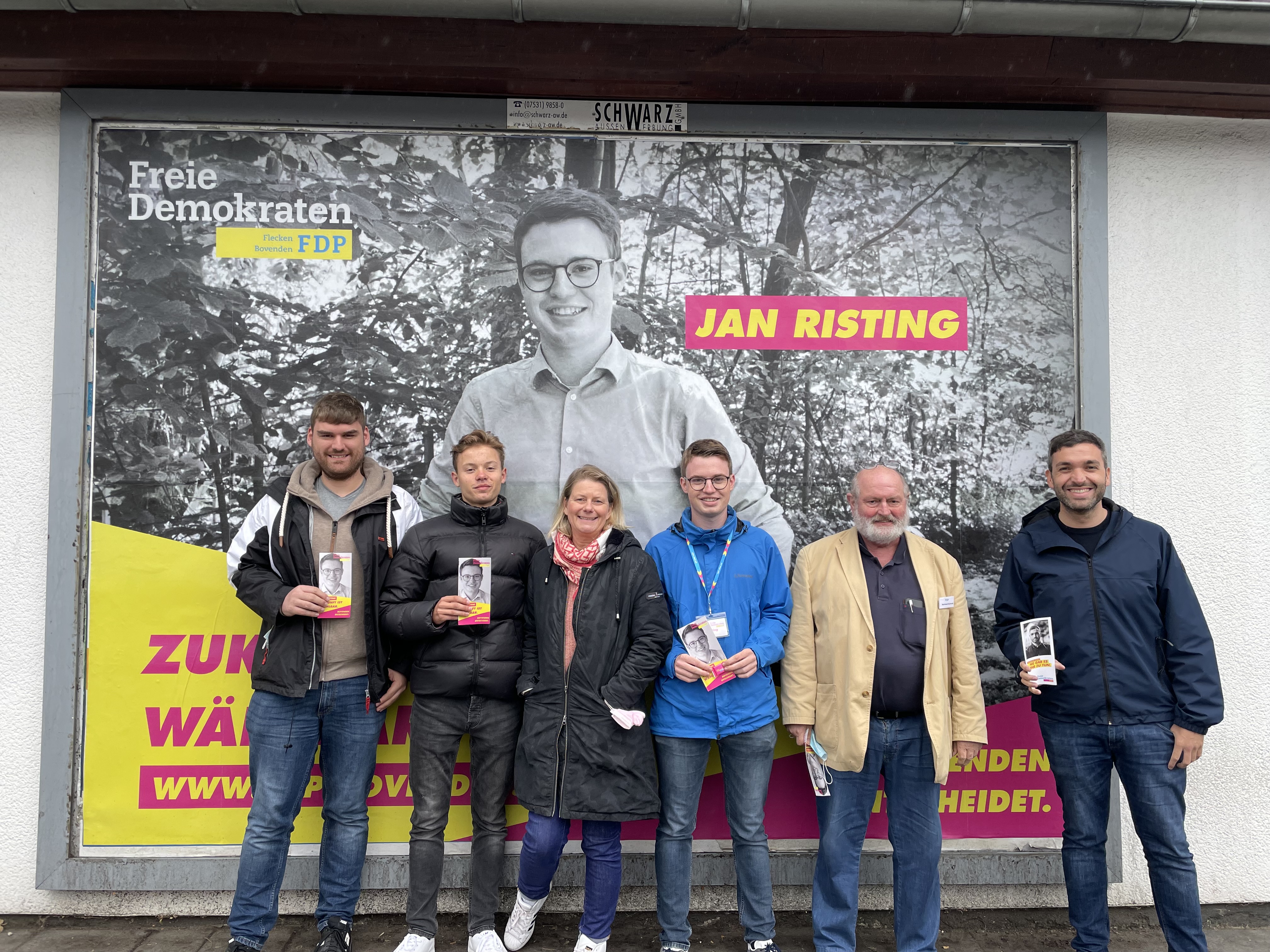 FDP Bovenden im Wahlkampf 2021 mit Konstantin Kuhle